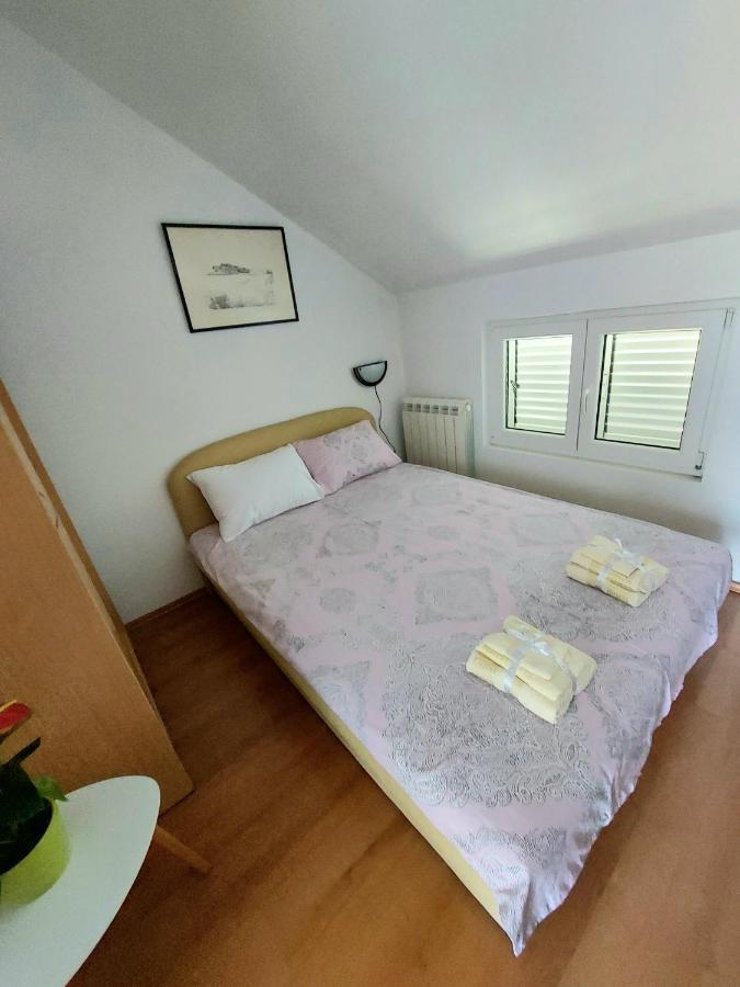 Apartman - Dobrota Sun Apartment Kotor Exterior photo
